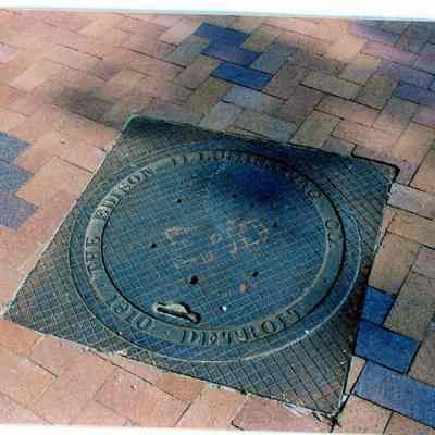 1910 Edison Illuminating Co. Manhole Cover