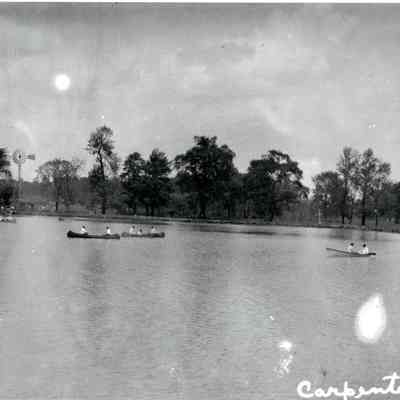 Carpenter Lake people in canoes