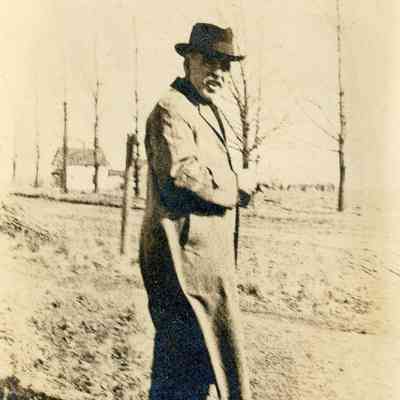 Either Lois Huffman Hisey's father or Ventry Hisey's father.