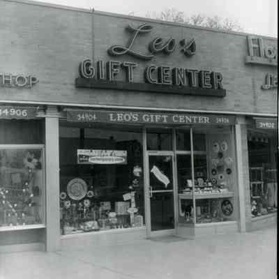 34904 Michigan - Leos Gift Center