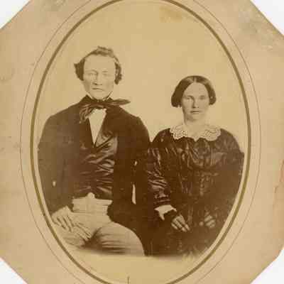 Genas Glass and Sarah Glass in 1850. Sarah Ferris was born in 1821. She married Genas Glass.