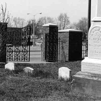 Old Wayne Cemetery