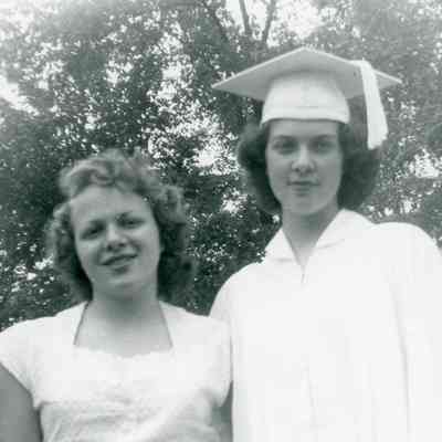 Marilyn Johnson '54' and Gwen Johnson '52'