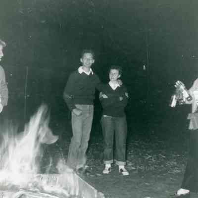 Jerry Higgs and Lynn Sisknow during the Senior Picnic at Plymouth Park on Nov. 05, 1954.