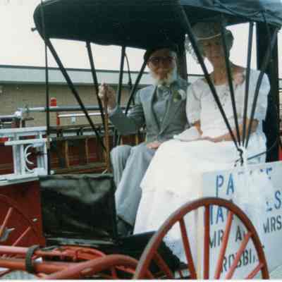 Mr and Mrs Braxton Robbins