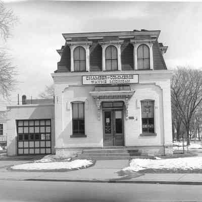 Village hall as Chamber of Commerce