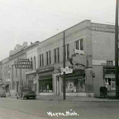 After 1940. Wayne Theater, Fishers Cleaners, Wayne Dime Store, Wayne State Bank, Wayne Cleaners and Laundry, O'Briens Drug Store