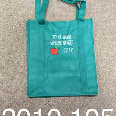 Wayne Farmers Market tote - 2010