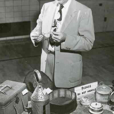 Dr. Caraway