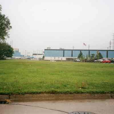 Biddle Street near Forest looking west at Unistrut