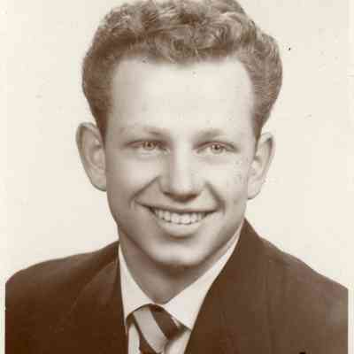 Tom Kelly - Class of 1952