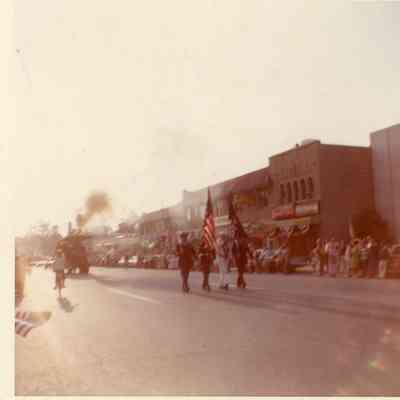 Michigan Avenue, Theater Block. Steam Tractor