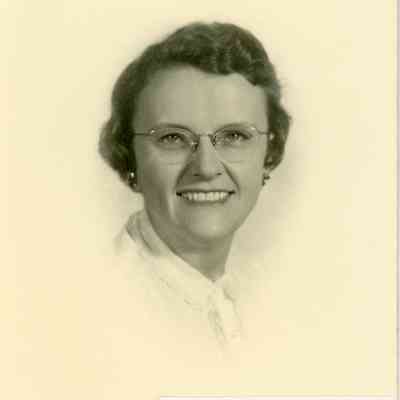 Sarah Langworthy of Arche' Club.