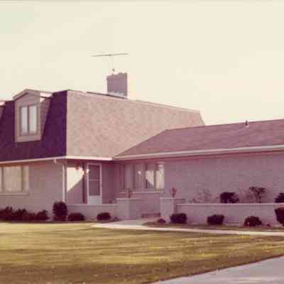 Peter and Eileen Lekas new house on 38945 Glenwood Ave in 1970.
