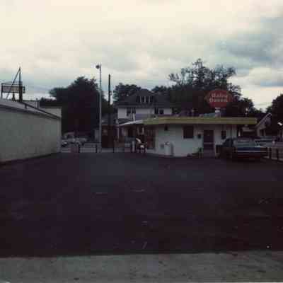 The back of the DQ with Wayne Road behind building.