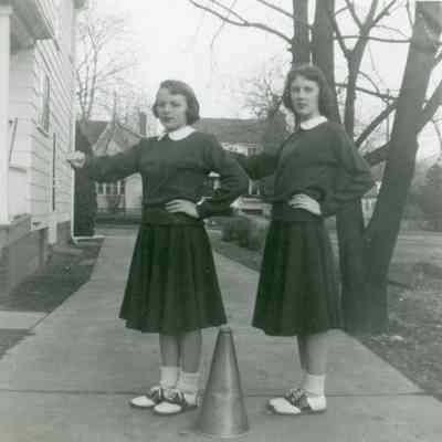 Marilyn Johnson and Pat Millar
