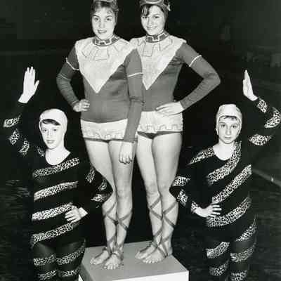 Sea Sprites - Nancy Bissey, John Hemmingway, Kathi Ballantine, Flora Reiser