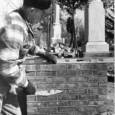 Old Wayne Cemetery