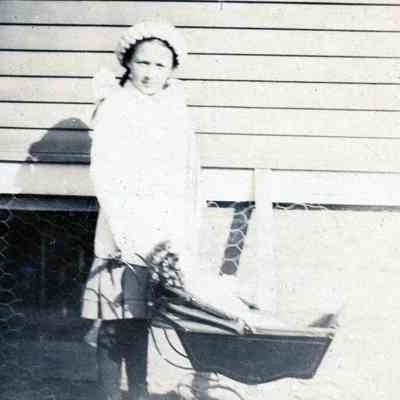 Helen Roper in Spring of 1912.
