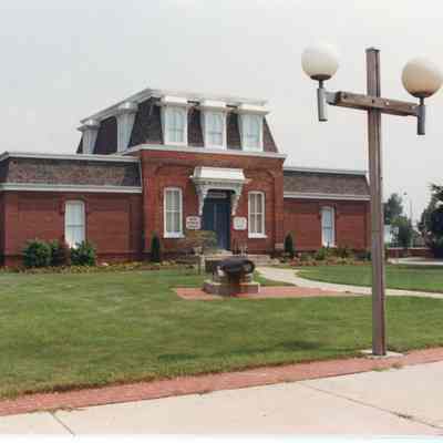 Wayne Historical Museum Exterior on July 1987.