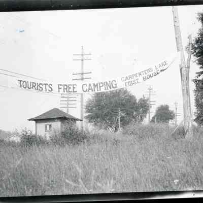 Carpenter Lake sign at Michigan Avenue