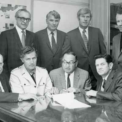 City officials signing Urban Renewal Contract 1969