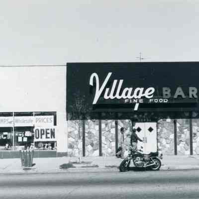 1981. Village Bar