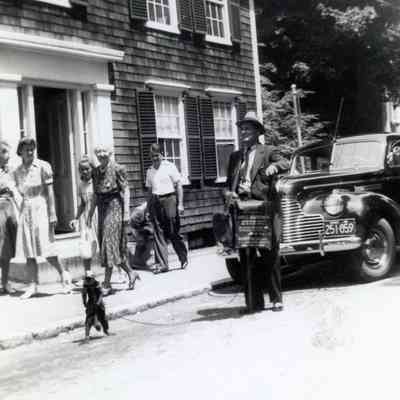 We ate lunch at the House of the Blue Shutters at Plymouth on 07/08/1940.