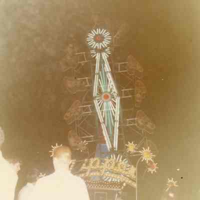 Zipper ride at centennial