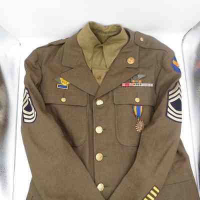 WWI Uniform (Research)