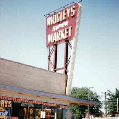 34869 Michigan - Wrigleys Supermarket