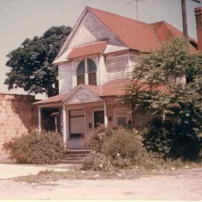 34868-34864 Michigan - Walker, Bennett House