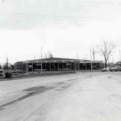 3939 S. Wayne Road - Dietrich Buick