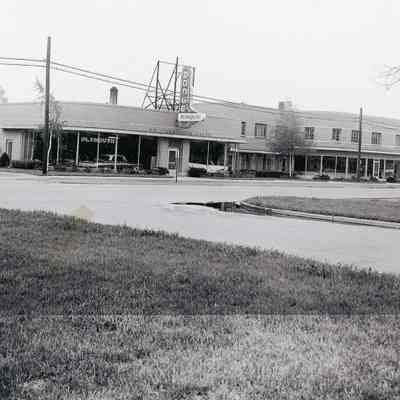 33640 Michigan - Carpenter Dodge Plymouth car Dealership