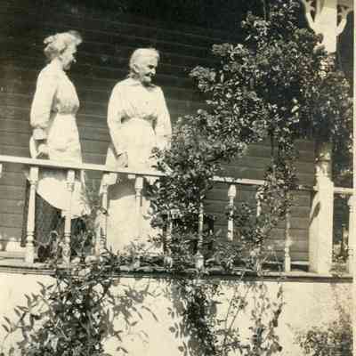 Emma John and her mother on 7/15/1917.