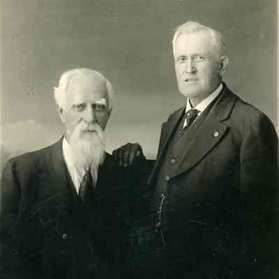 Stephen Curtis and Stephen D Curtis Brace who was the son of Willis Brace.