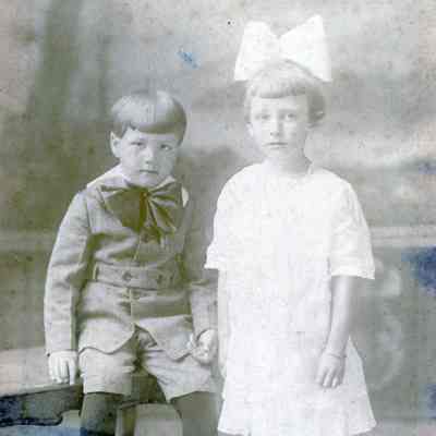 Stanley Lewis Wilson at age 4 and Thelma Wilson at age 6. Photo taken in about 1918-1920. Father was Charles Wilson.