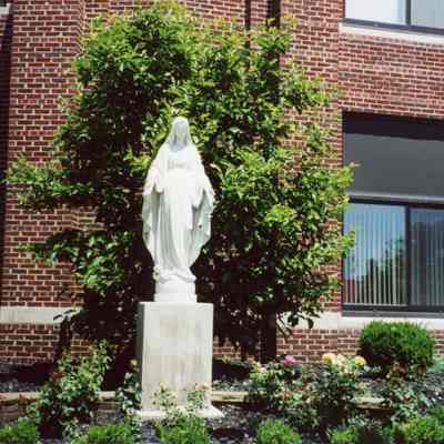 Mary Statue