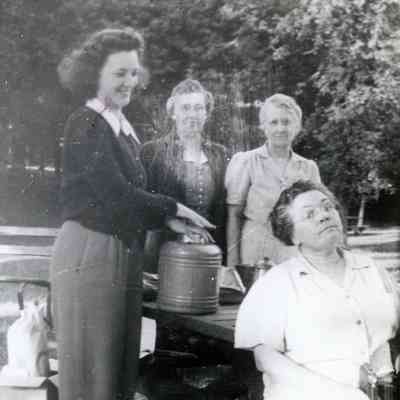 Picnic in Plymouth Park on Sept. of 1942. From L to R; Shirley Brown Weinchimer , Mrs. Dean, Ruth Stecker and Ellen Martin.