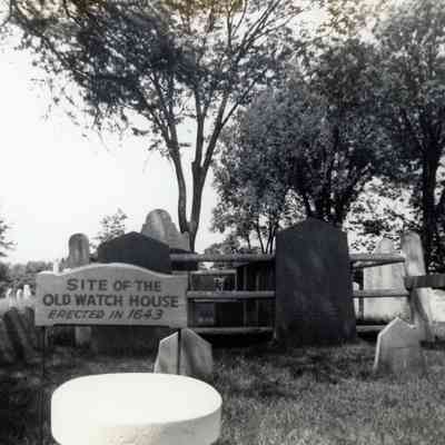 Cemetery in Plymouth, MA on 07/08/1940.