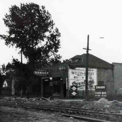 34869 Michigan. South side of Michigan west of Second, at Park. Photo is looking SE. Visible streetcar tracks.