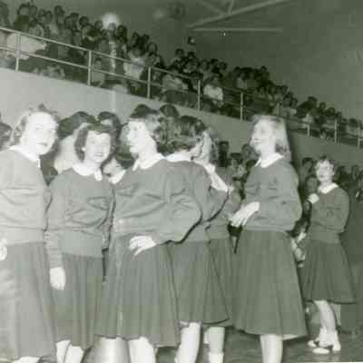 Mariolyn Johnson, Barb Apple, Alice Nidrie, Barb D'Polus, Barb Haughwout, Joan Worden, Donna Kuhn