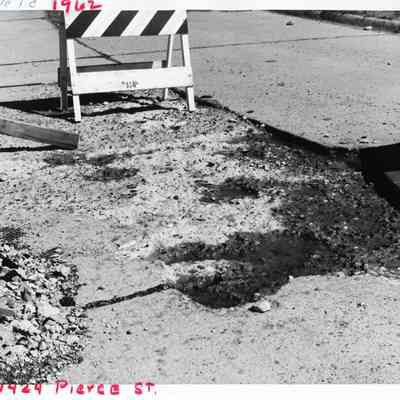 D.P.W Working on 31424 Pierce St.