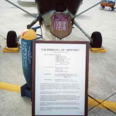 Stinson L-5E "Sentinel"