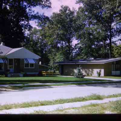 1961. 4925 Moore