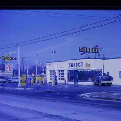 32010 Michigan - Sunoco Gas Station