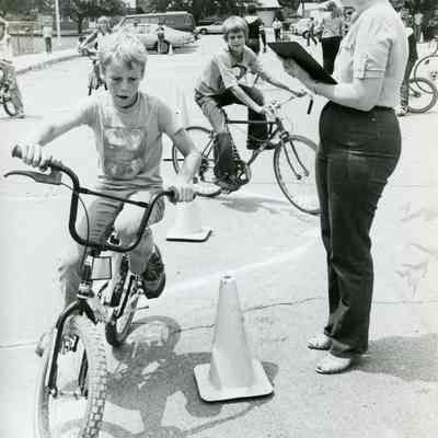 Monroe School bike safety course