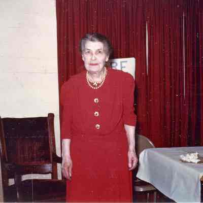 Estelle Bunting