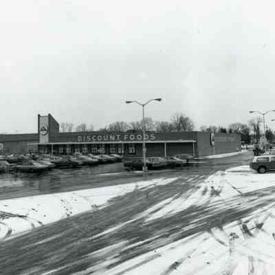 35425 Michigan Ave - A&P