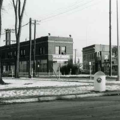 Looking NE from Main, Lee-Gerbstadt building in center.